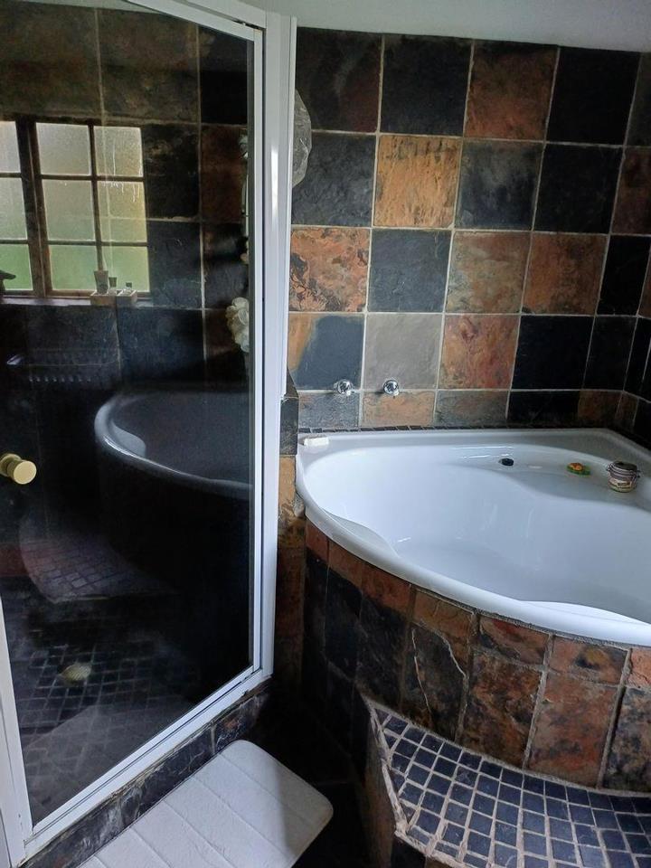  Bedroom Property for Sale in Paardeberg Western Cape